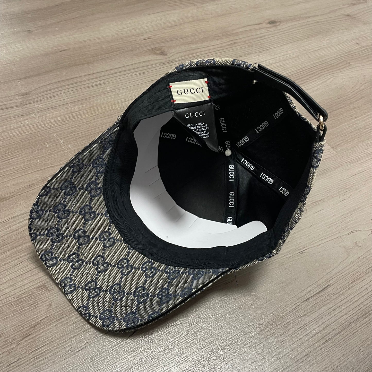 GORRA BEIG/BLUE MARINE GUCC LATERAL