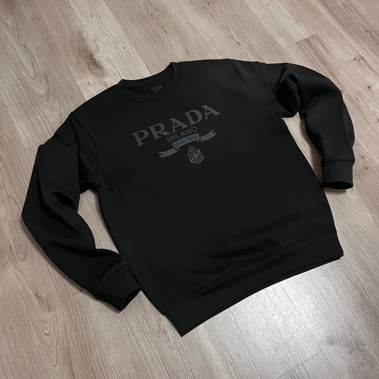 SUDADERA PRADA ALL BLACK