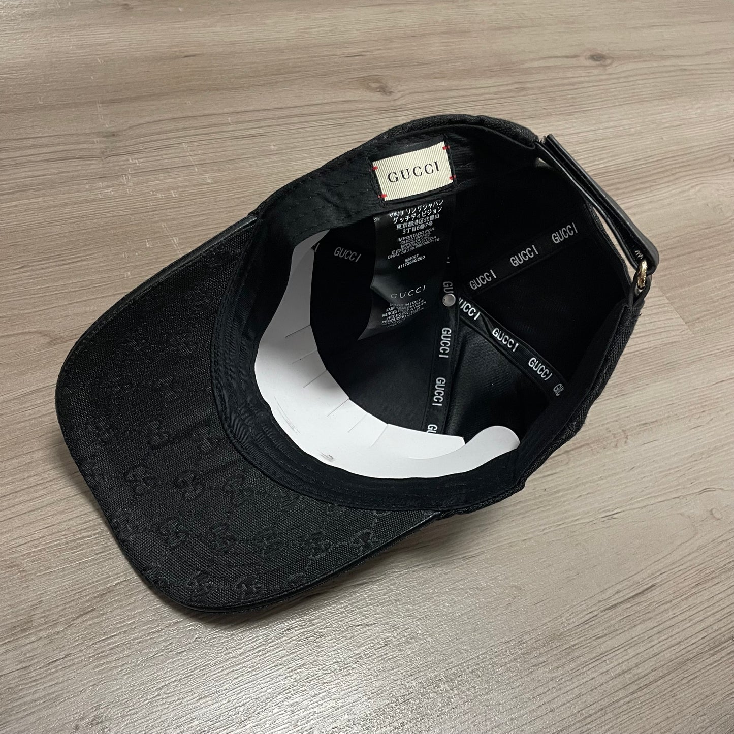 GORRA BLACK GUCC LATERAL