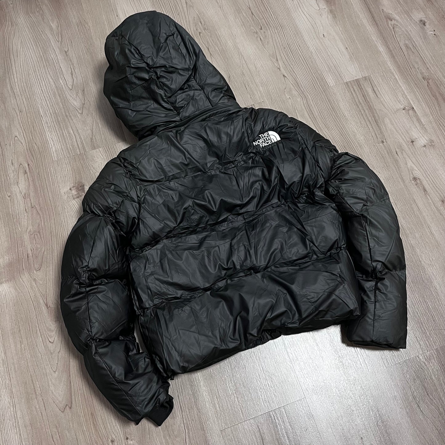 CHAQUETÓN ACOLCHADO BORDADO NORTH FACE ALL BLACK