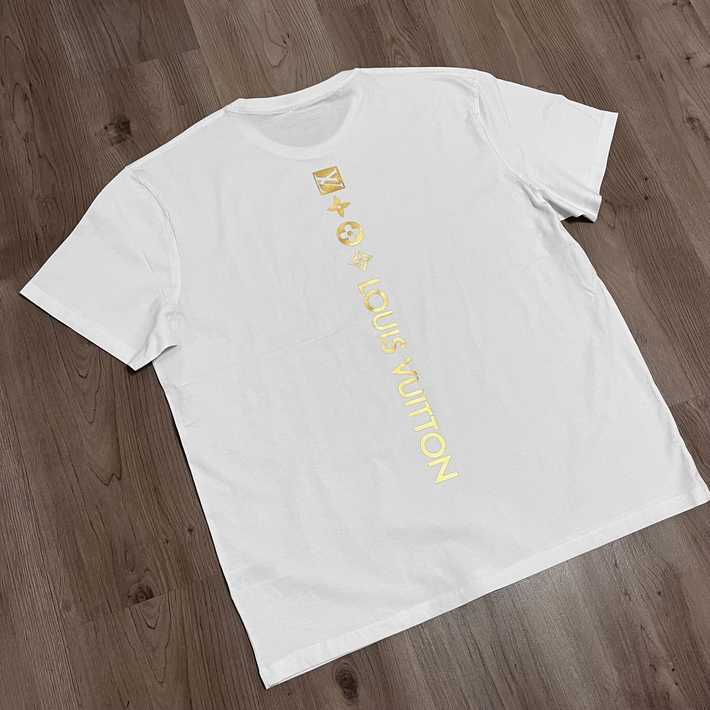 Camiseta LV GOLD