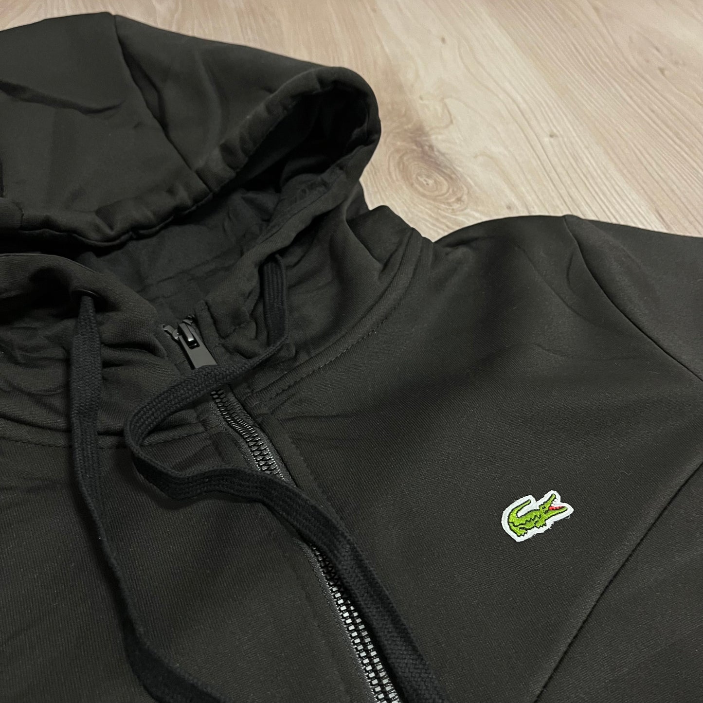 Conjunto LACOST ALL BLACK