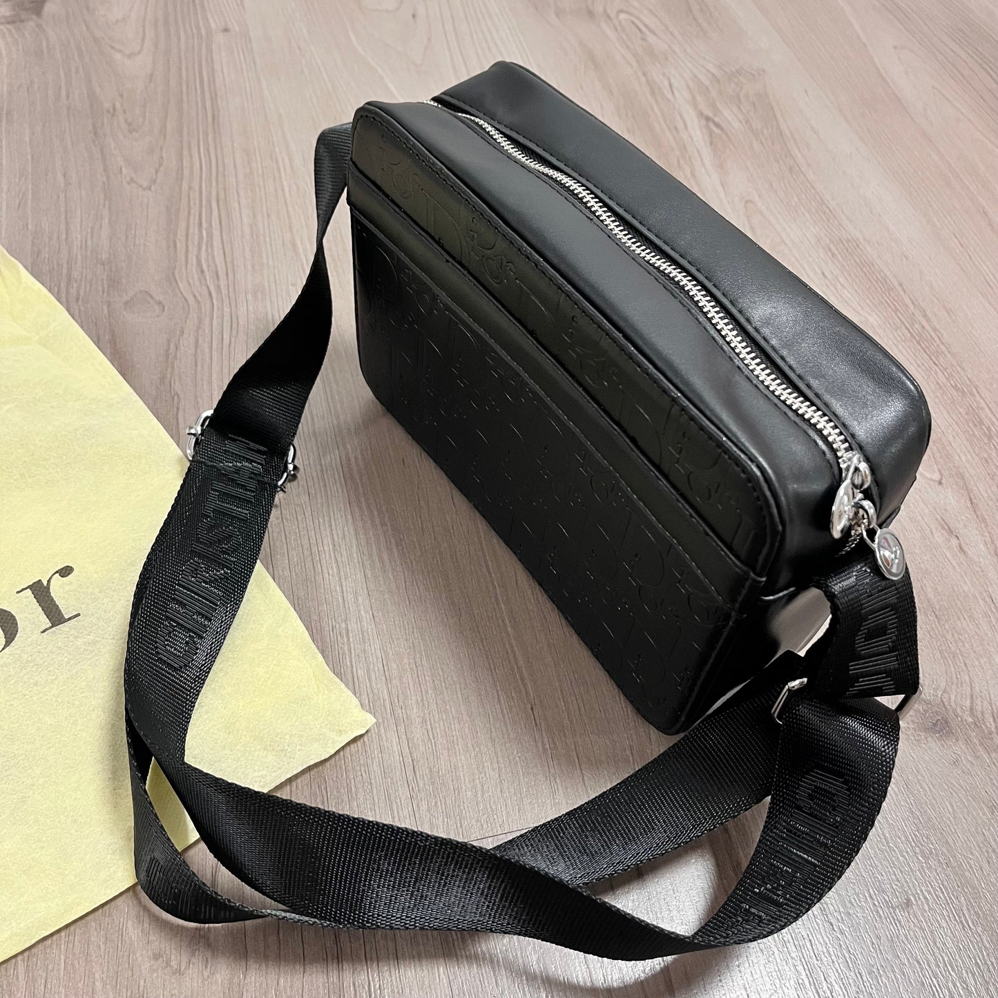 BANDOLERA DIOR RELIEVE