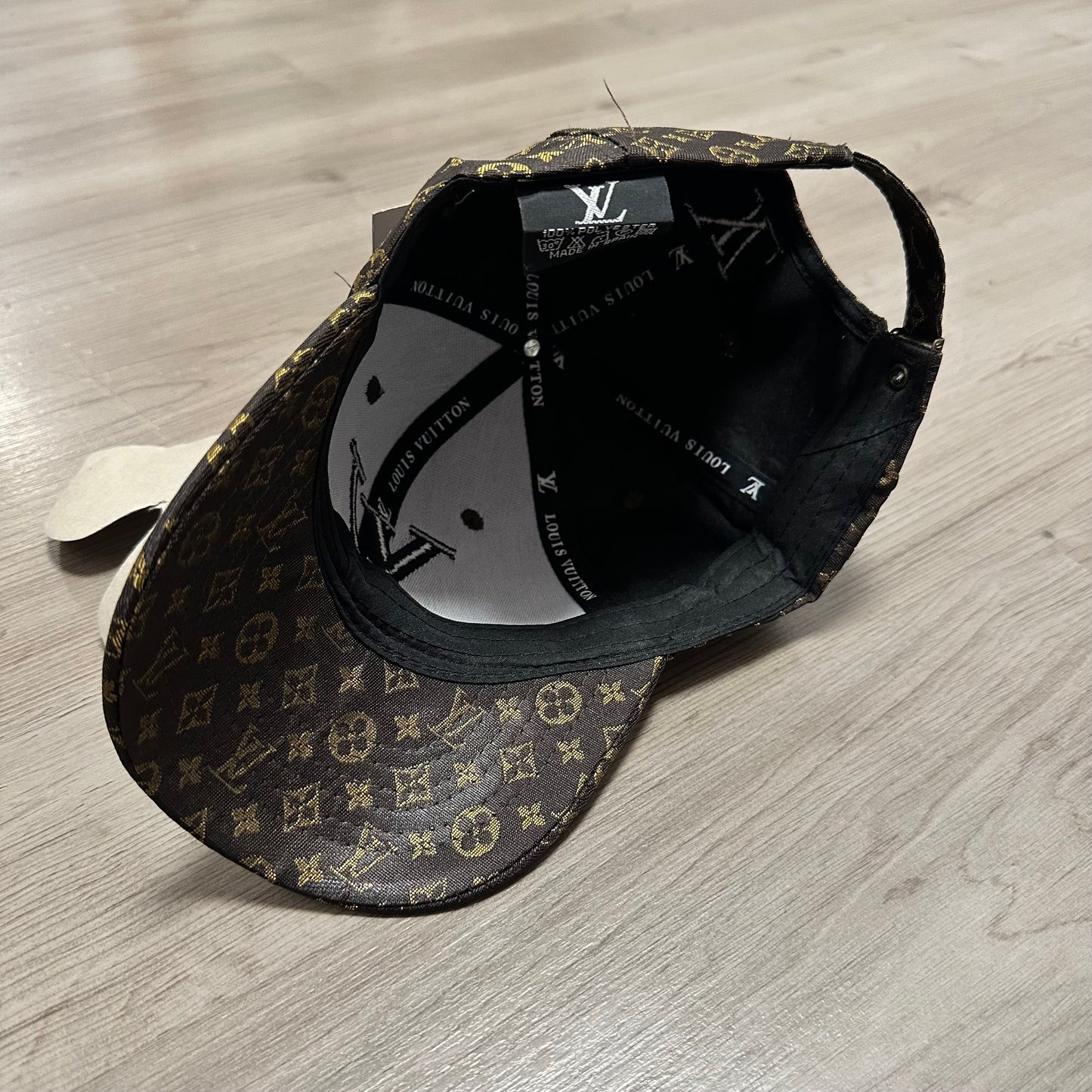 GORRA LV MARRÓN/NEGRO