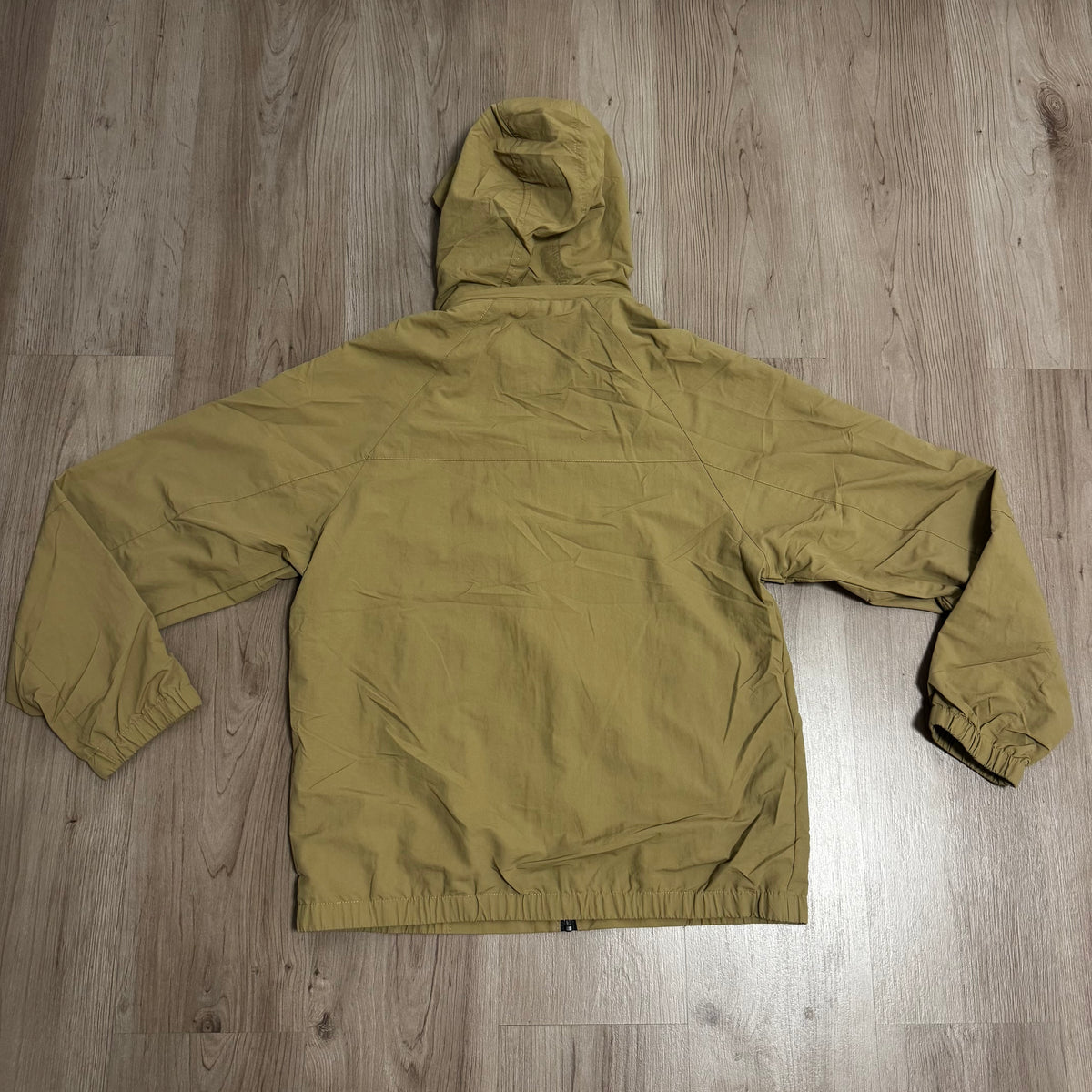 CHAQUETA NIKE TECH