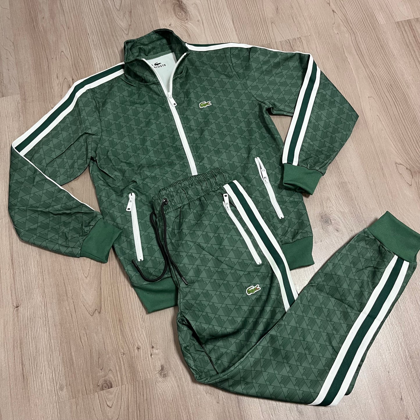 Conjunto LACOSTE GREEN