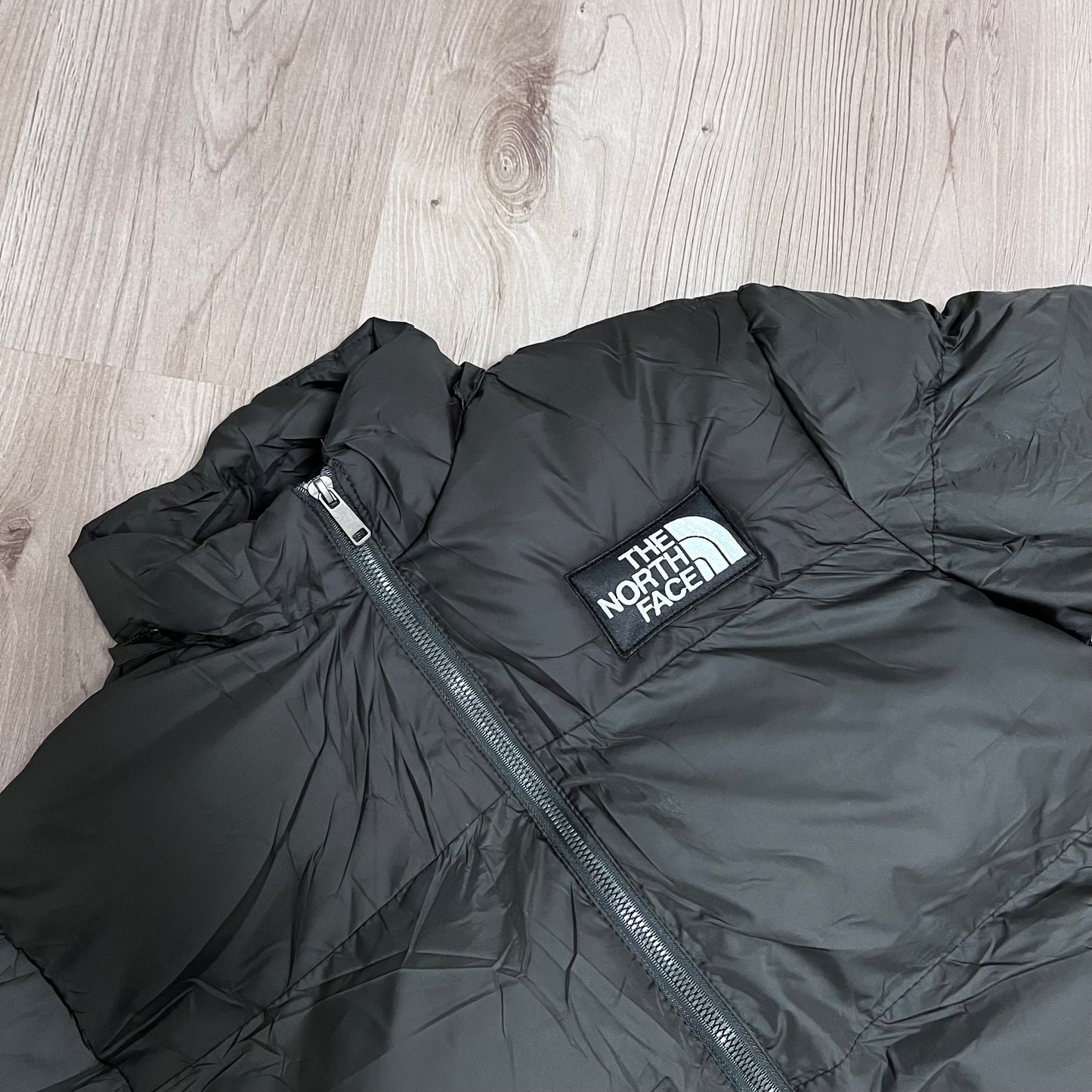 CHAQUETÓN ACOLCHADO NORTH FACE ALL BLACK
