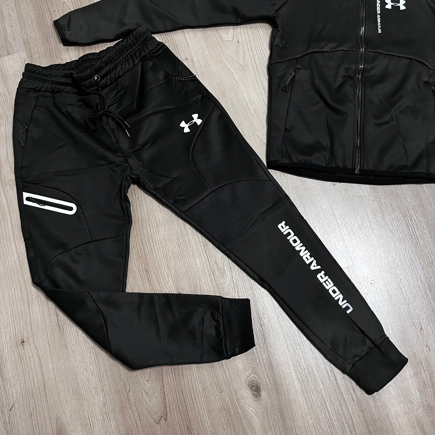 Conjunto UNDER ARMOUR BLACK