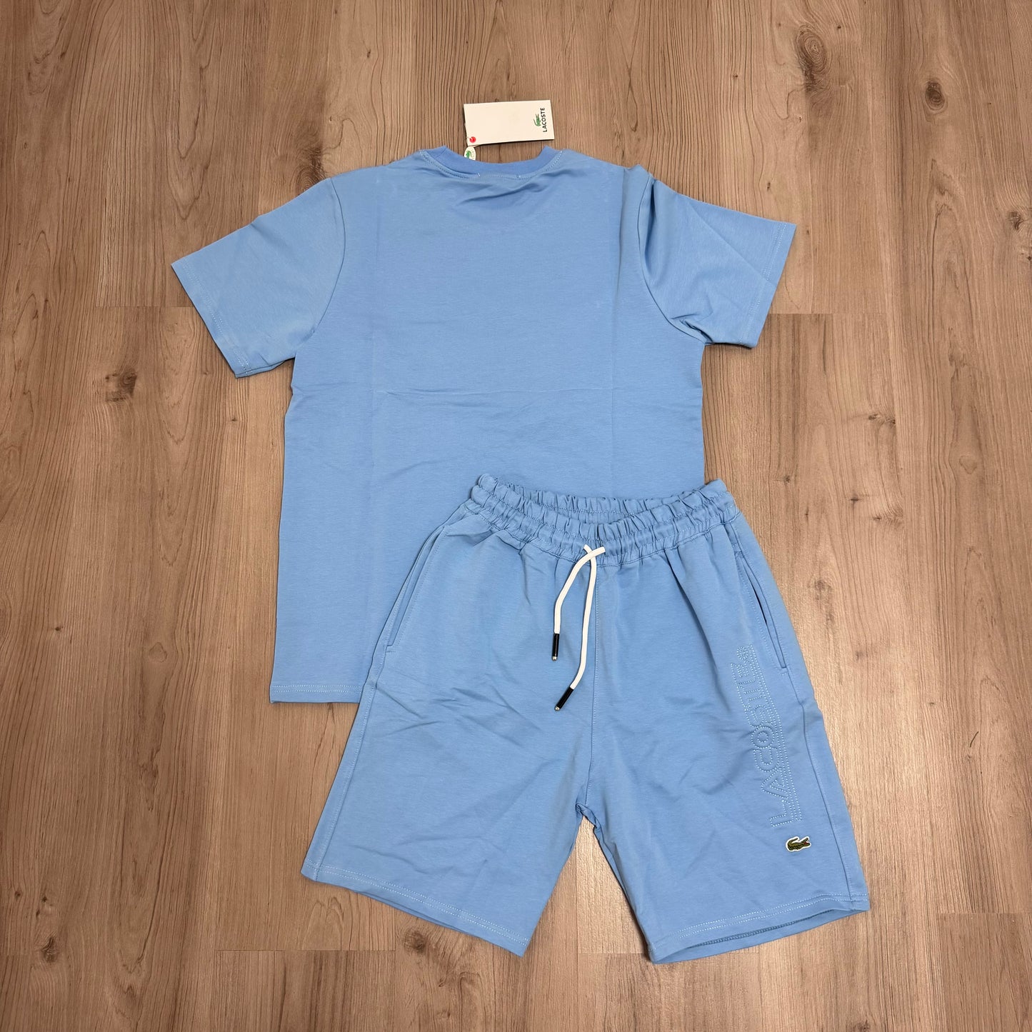 Conjunto corto LACOSTE
