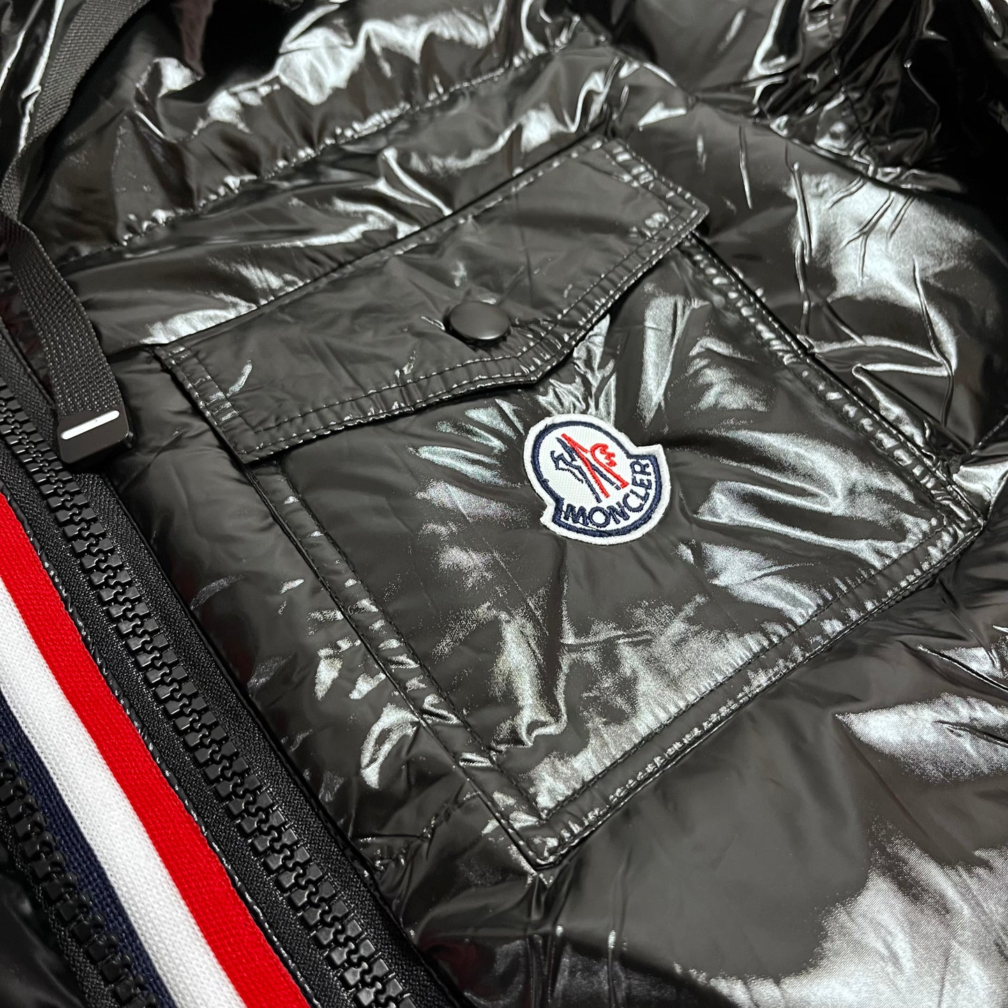 CHAQUETÓN ACOLCHADO MONCLER BLACK