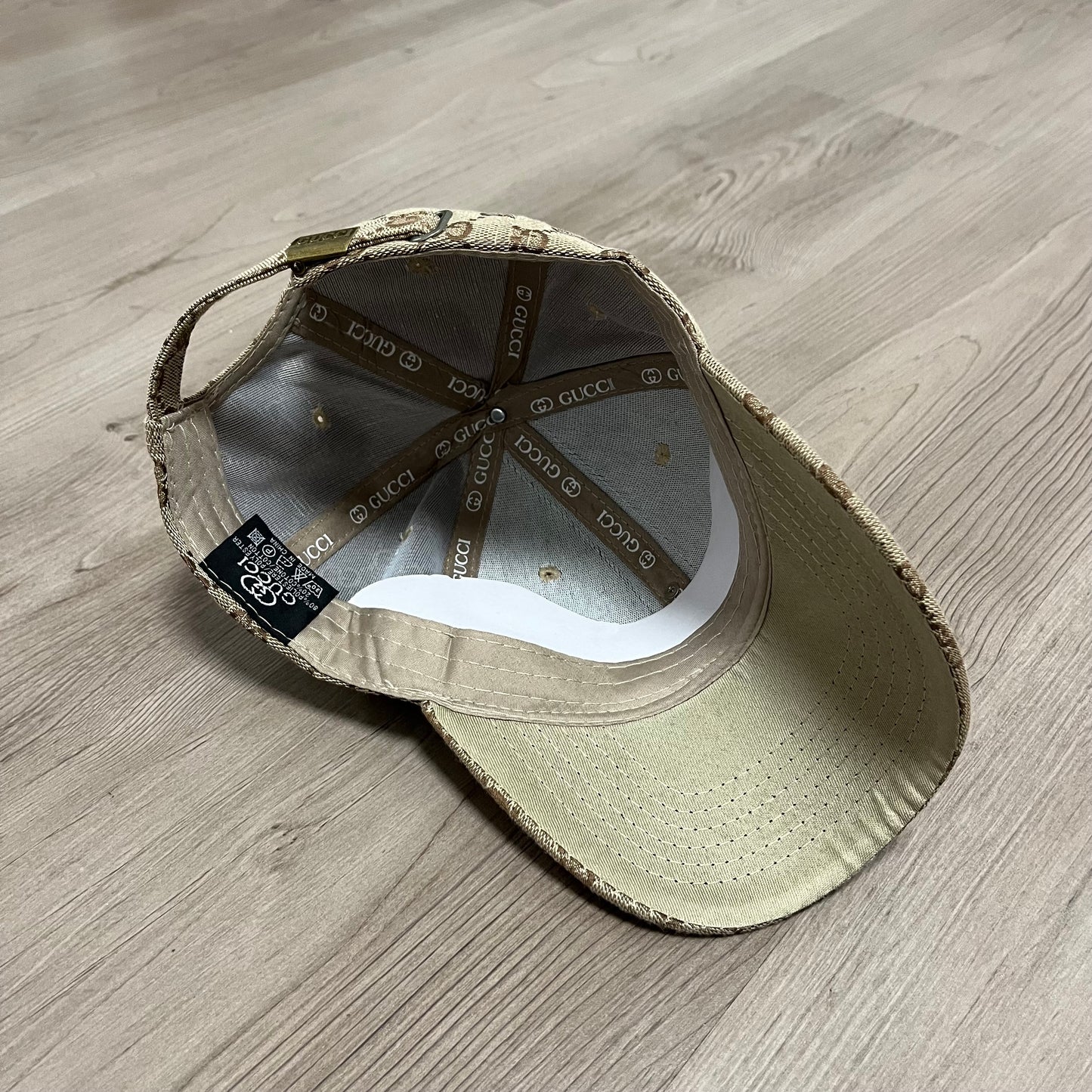 GORRA GUCC