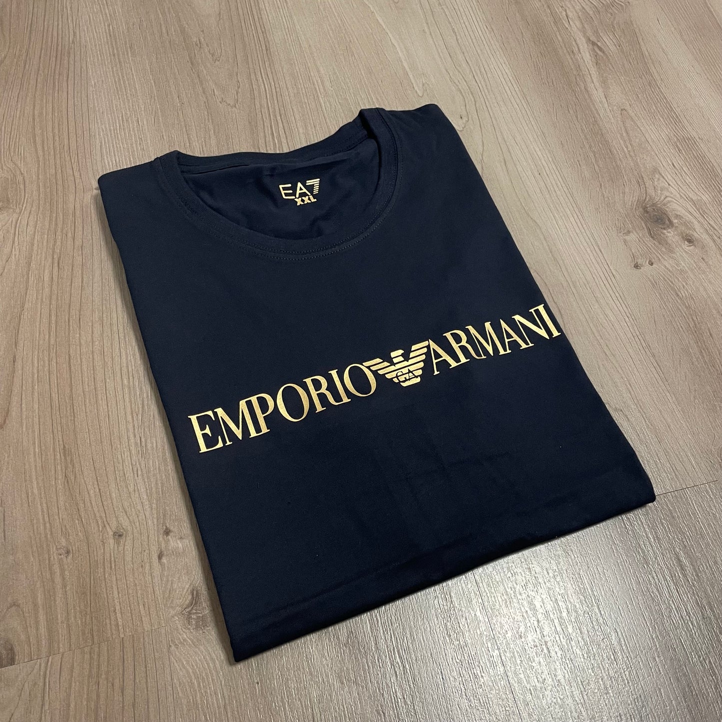 Camiseta EMPORIO ARMANI GOLD