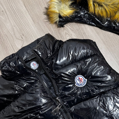 CHALECO ACOLCHADO com PELO MONCLER NEGRO