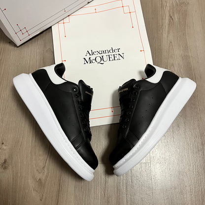 ALEXANDER McQUEEN 🍭