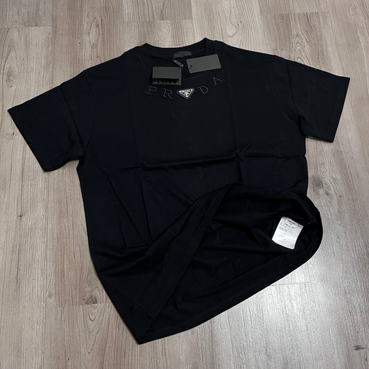 Camiseta PRADA BORDADA