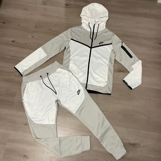 Conjunto TECH White/grey