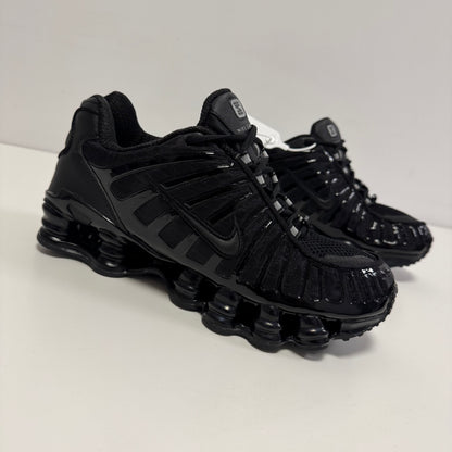 NIKE SHOX LÍNEAS GRISES REFLECTANTES🍭
