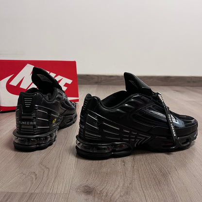 NIKE TUNED III BLACK
