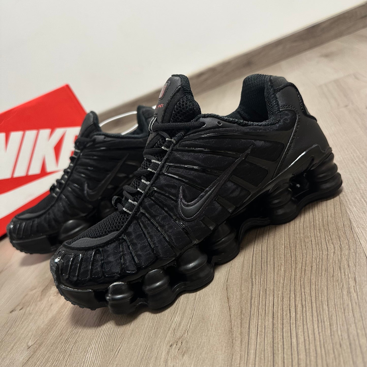 NIKE SHOX 🍭