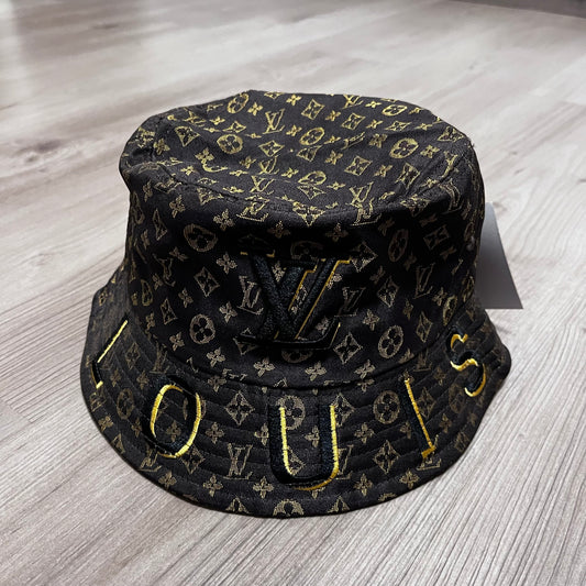 GORRO  LV MARRÓN/NEGRO/DORADO