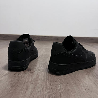 FORCÉ ALL BLACK