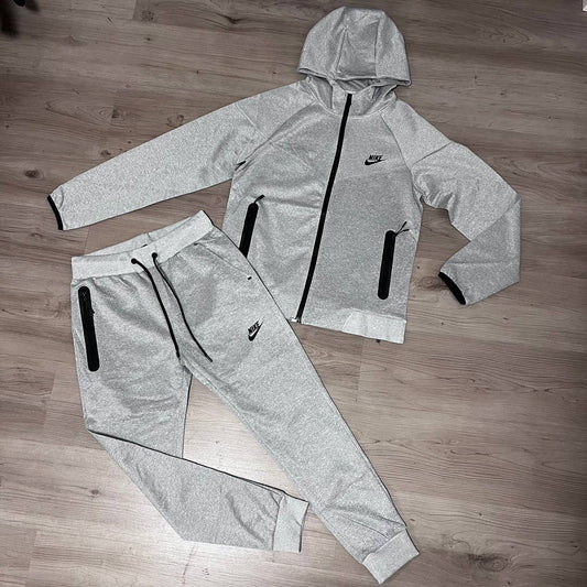 Conjunto TECH GRIS