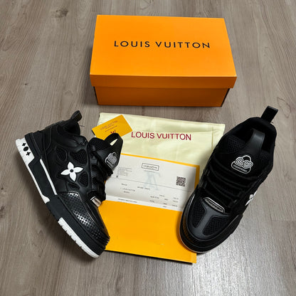 ZAPATILLAS LV