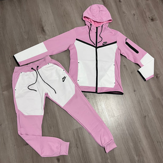 Conjunto NIKE TECH PINK WHITE