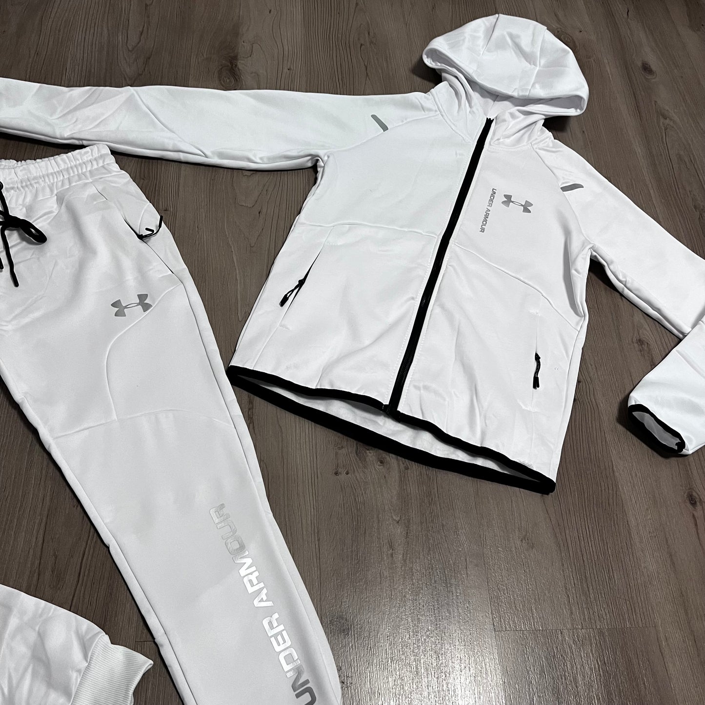 Conjunto UNDER ARMOUR WHITE