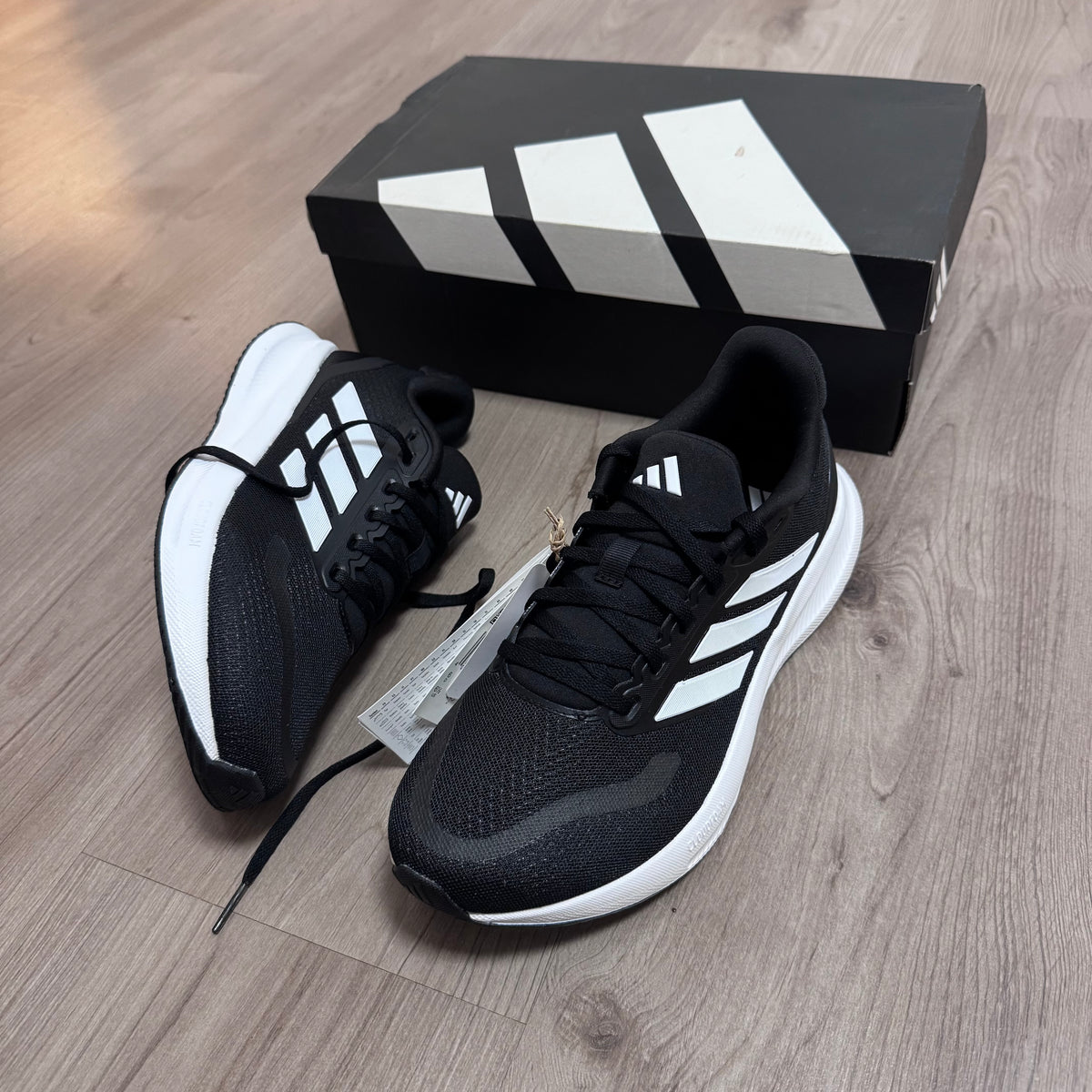 Adidas Runfalcon 5
 TALLA 39  1/3