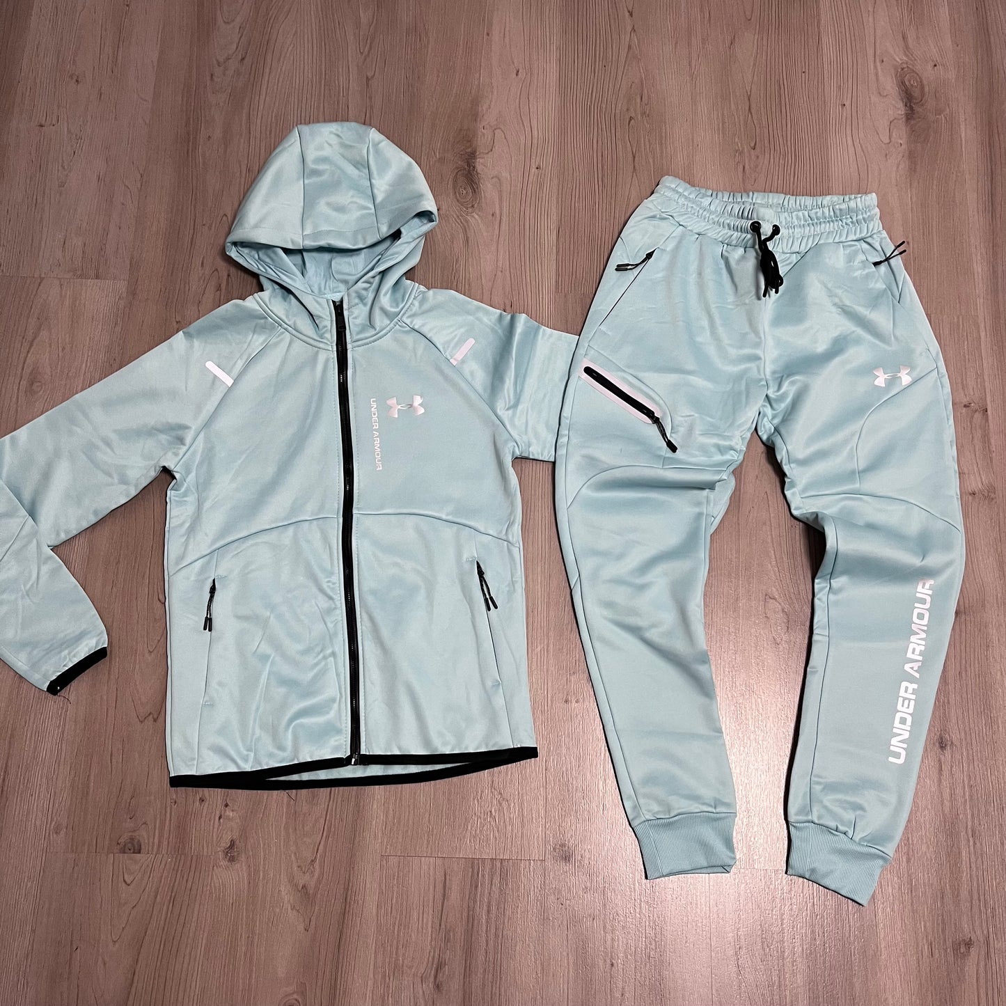 Conjunto UNDER ARMOUR VERDE TURQUESA