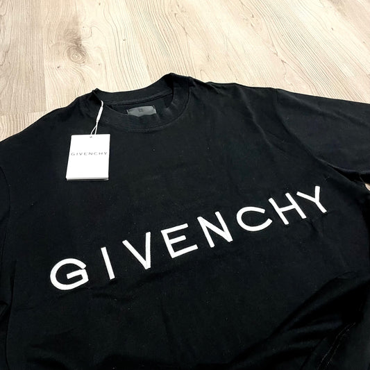 Camiseta OVERSIZE GIVENCHI