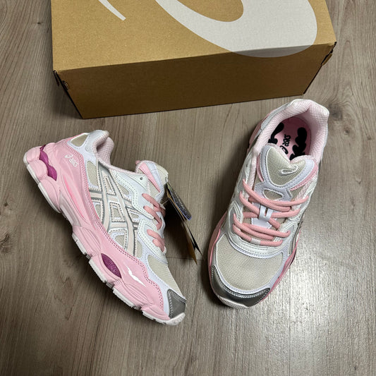 ASICS PINK 🍭