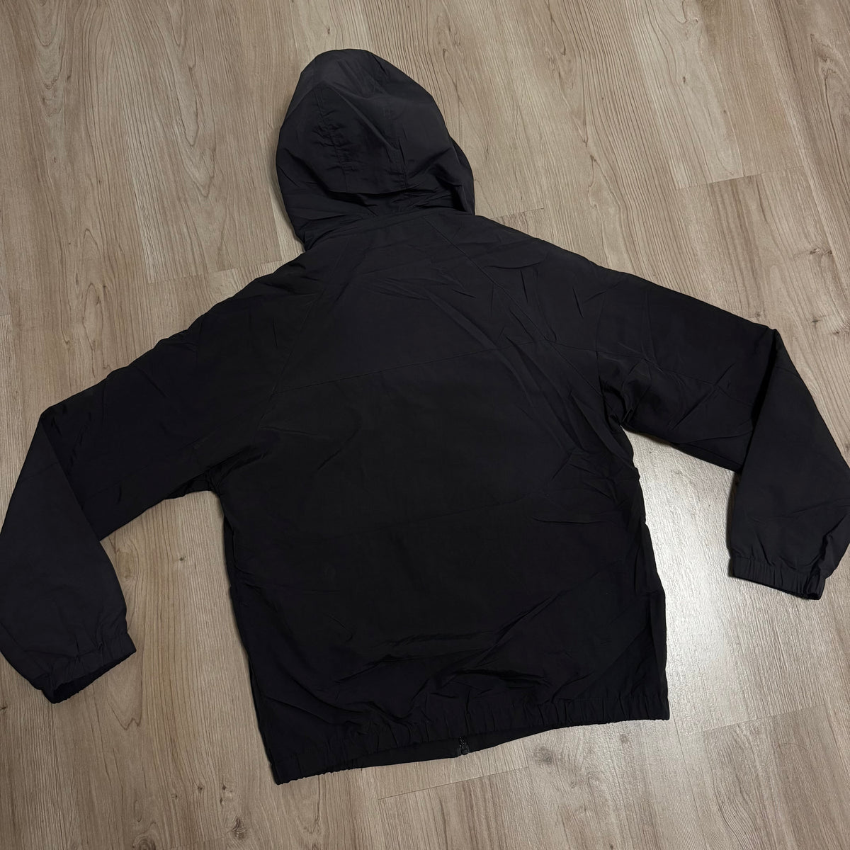 CHAQUETA NIKE TECH