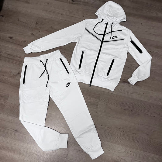 Conjunto TECH WHITE