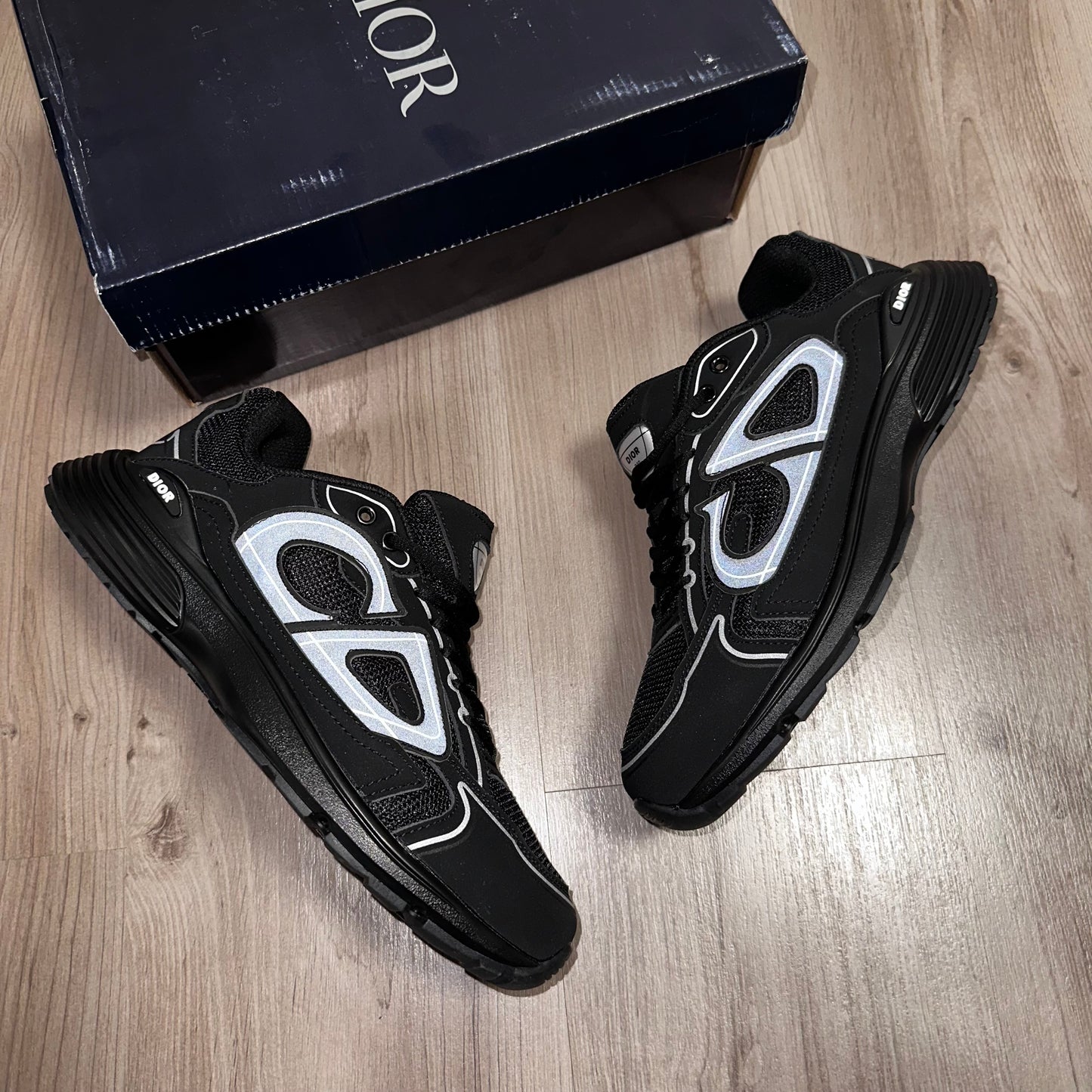 DIOR B30 letras CD REFLECTANTES