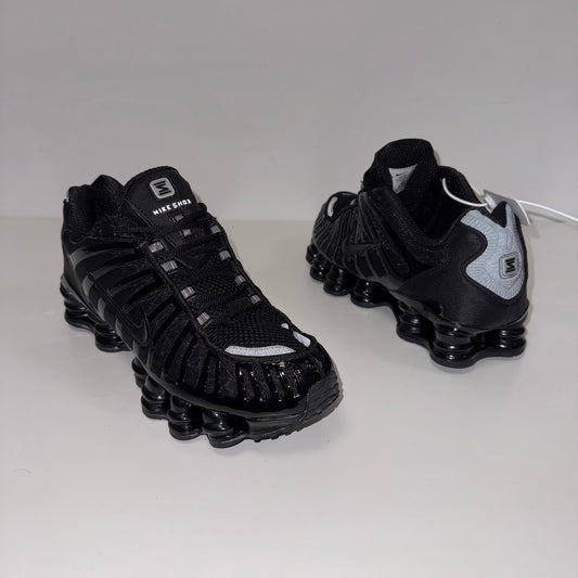 NIKE SHOX LÍNEAS GRISES REFLECTANTES🍭