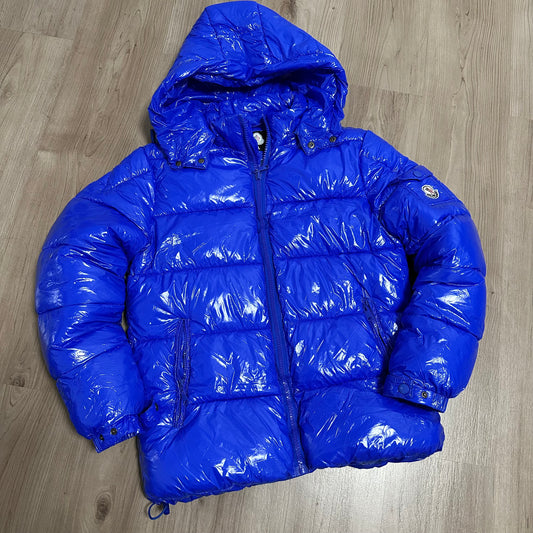 CHAQUETÓN BORDADO ACOLCHADO MONCLER AZUL ELECTRICO