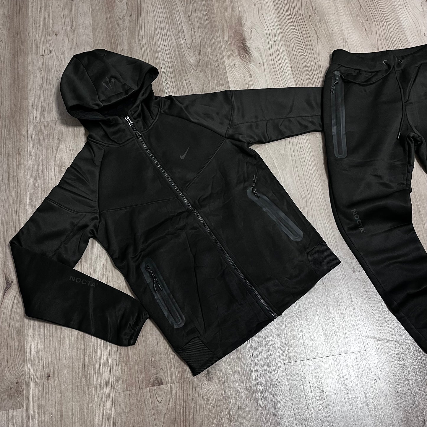 Conjunto NIKE NOCTA ALL BLACK