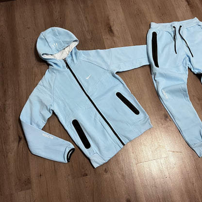 Conjunto NIKE NOCTA