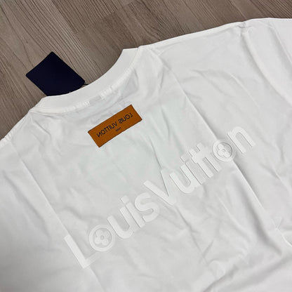 Camiseta OVERSIZE LV RELIEVE ALL WHITE