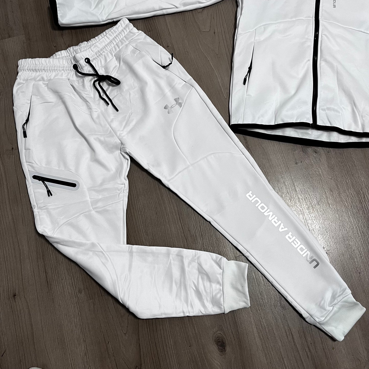 Conjunto UNDER ARMOUR WHITE