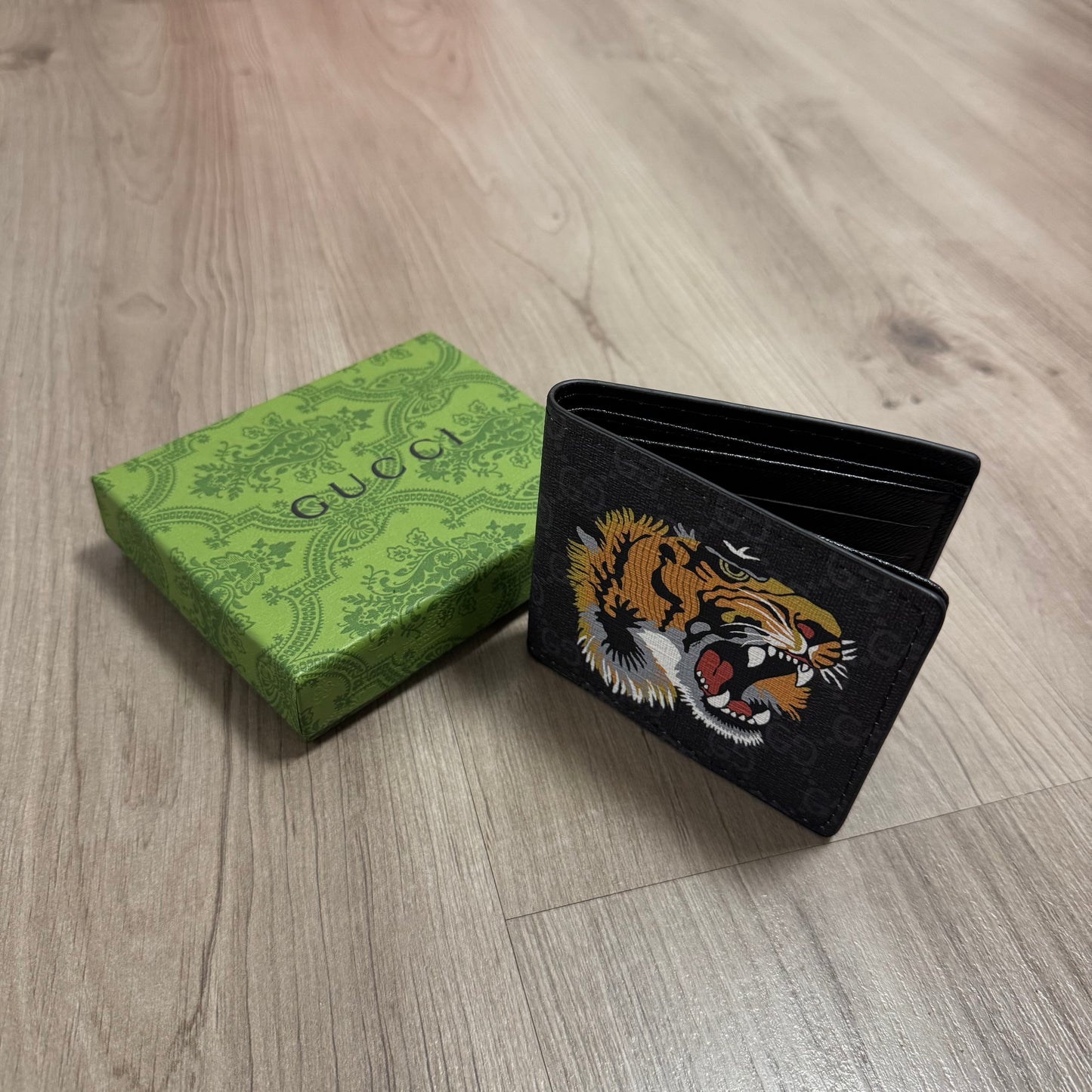 BILLETERA  BLACK GUCC TIGER