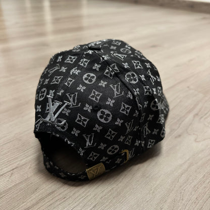 GORRA LV NEGRO/PLATEADO