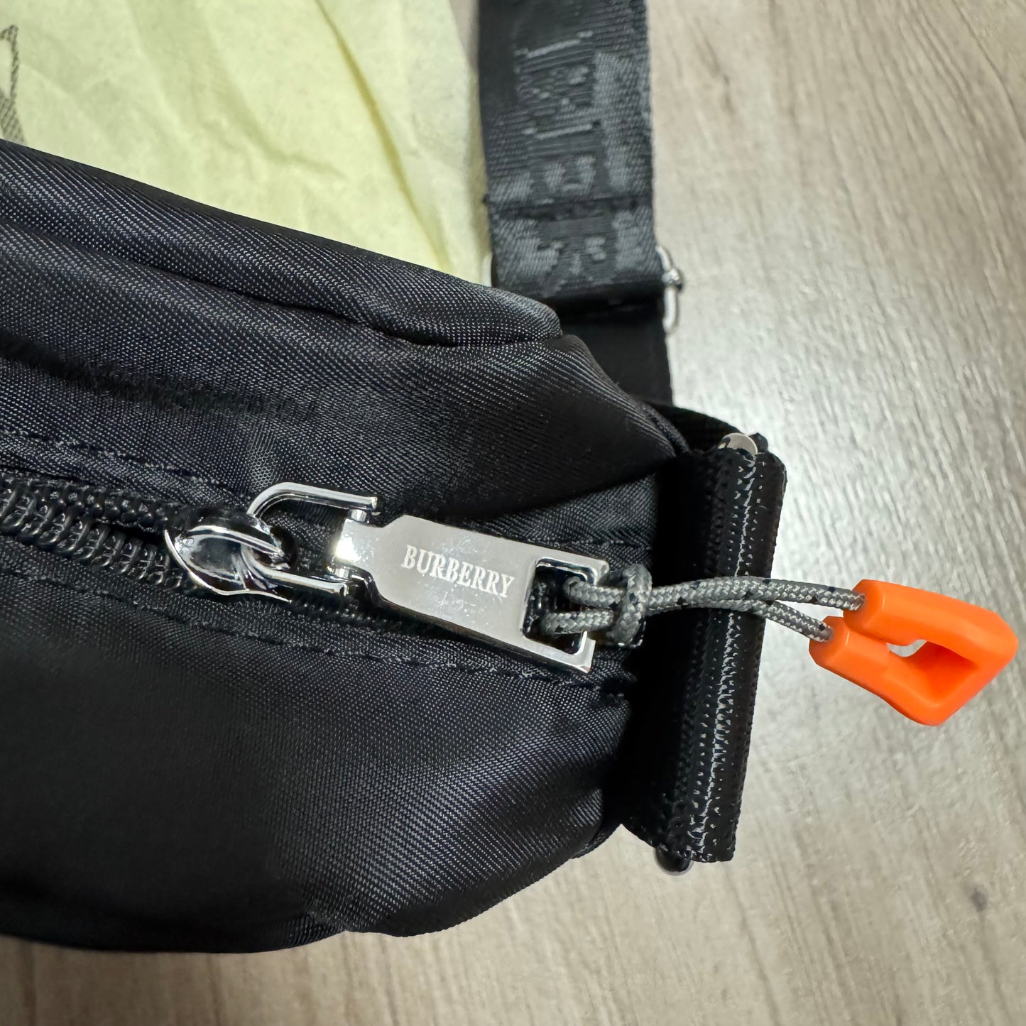 BANDOLERA BURBERRY
