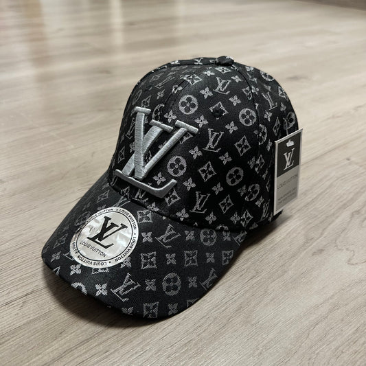 GORRA LV NEGRO/PLATEADO