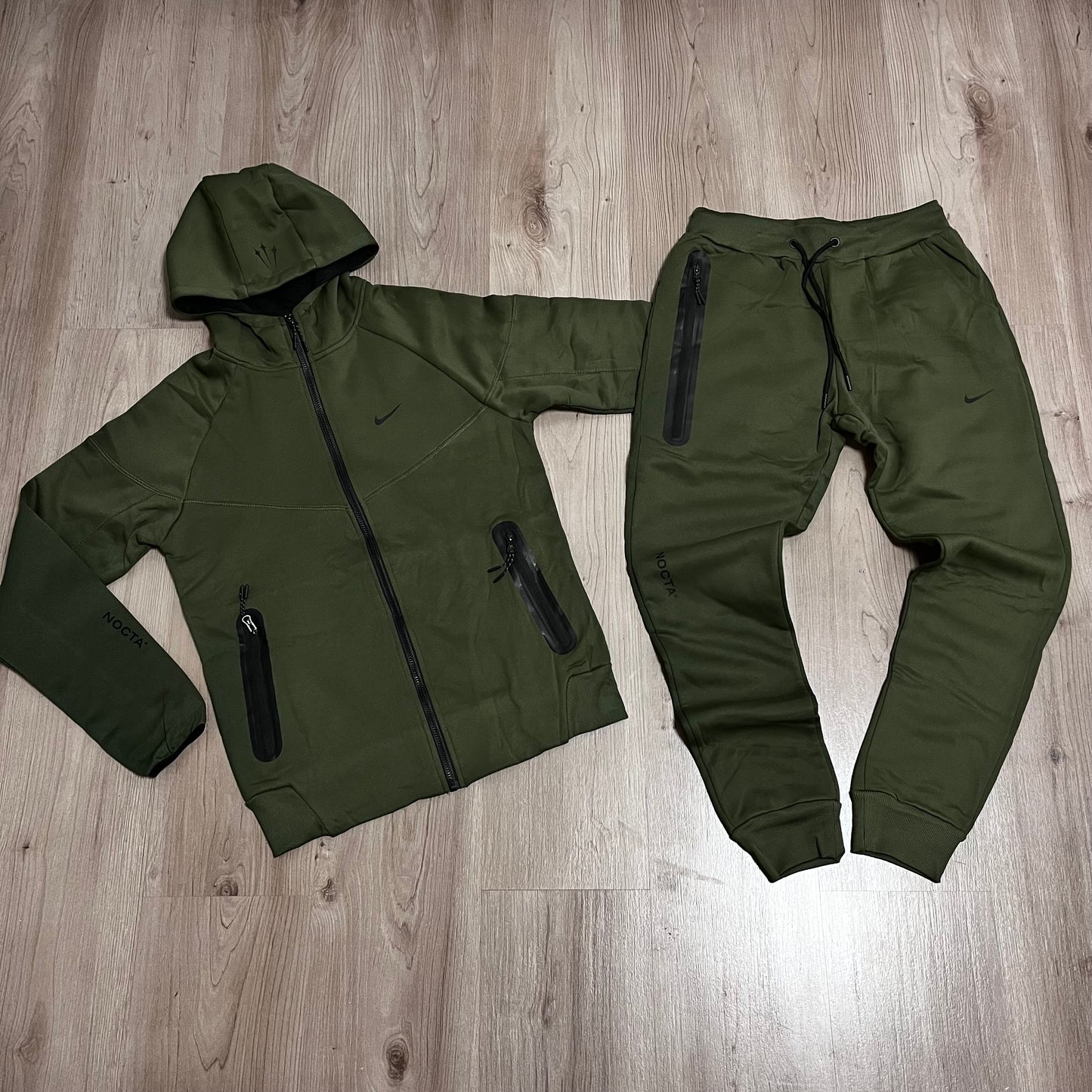 Conjunto NIKE NOCTA