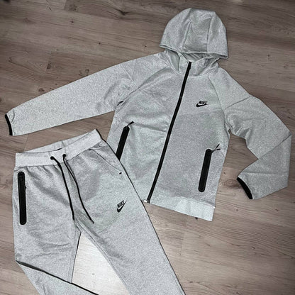 Conjunto TECH GRIS